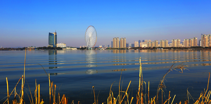 水上新城(金衛(wèi)國(guó)攝影).JPG