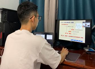 華曉鳴
